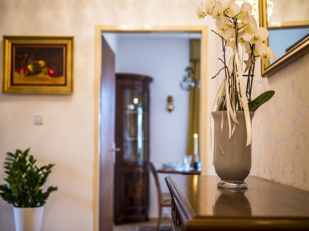 Apartment "Maria Theresia" Graz Buitenkant foto
